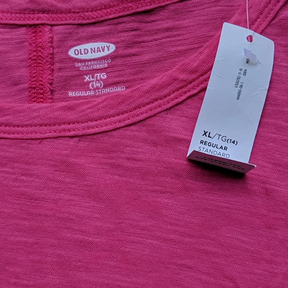 Brand New gorgeous top